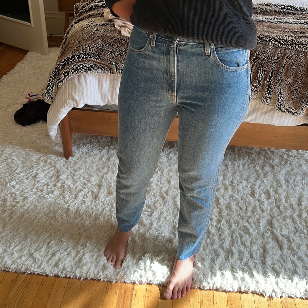 NEW SLVRLAKE Women's Sz 28 Hero Frayed High Rise Straight Leg Mid Denim Jeans